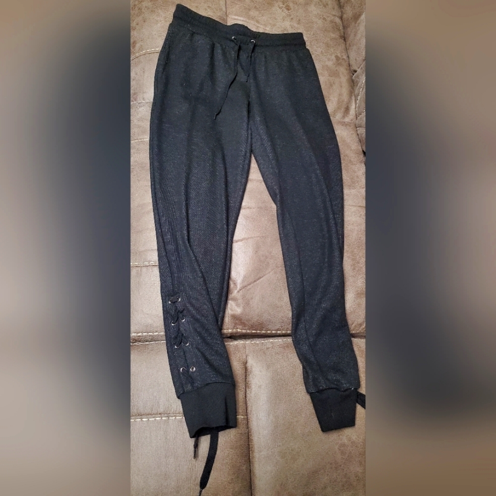 Girls small Esperanza black sweat pants